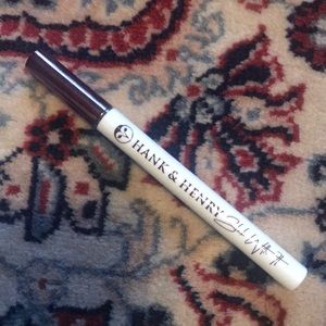 Hank and Henry Eyeliner
